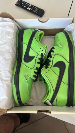 Nike SB Dunk “Buttercup” size 11