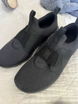 Brand New Nike Sneakers For Women Sz 9