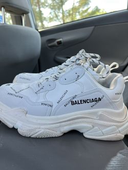 Balenciaga Triple S 