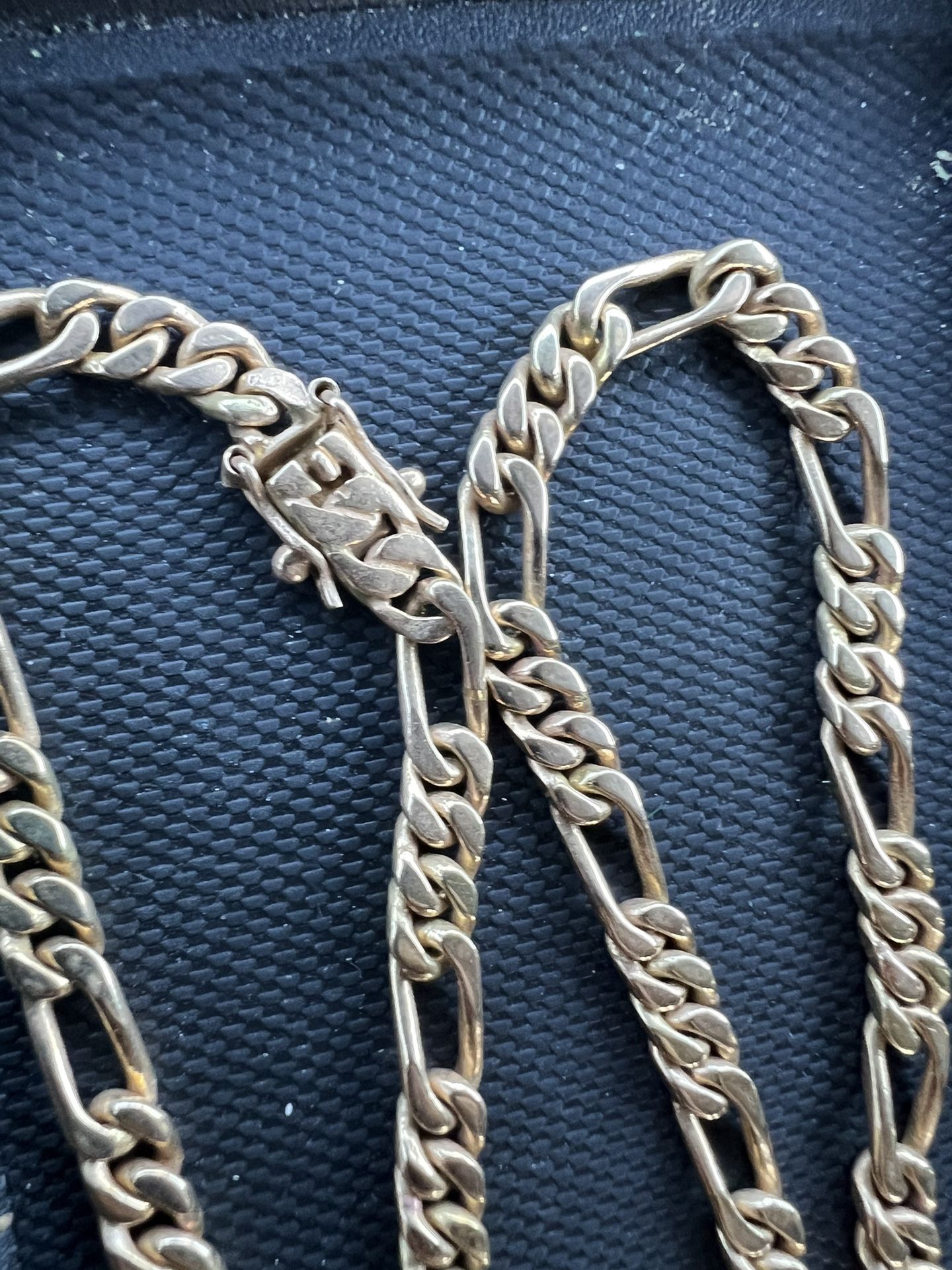Gold Figaro Chain 24in