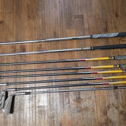 ⛳ Golf Club Set – TaylorMade Irons + Cleveland Wedge + Extras – Ready to Play