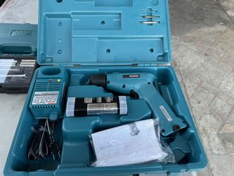 Makita Drill Set