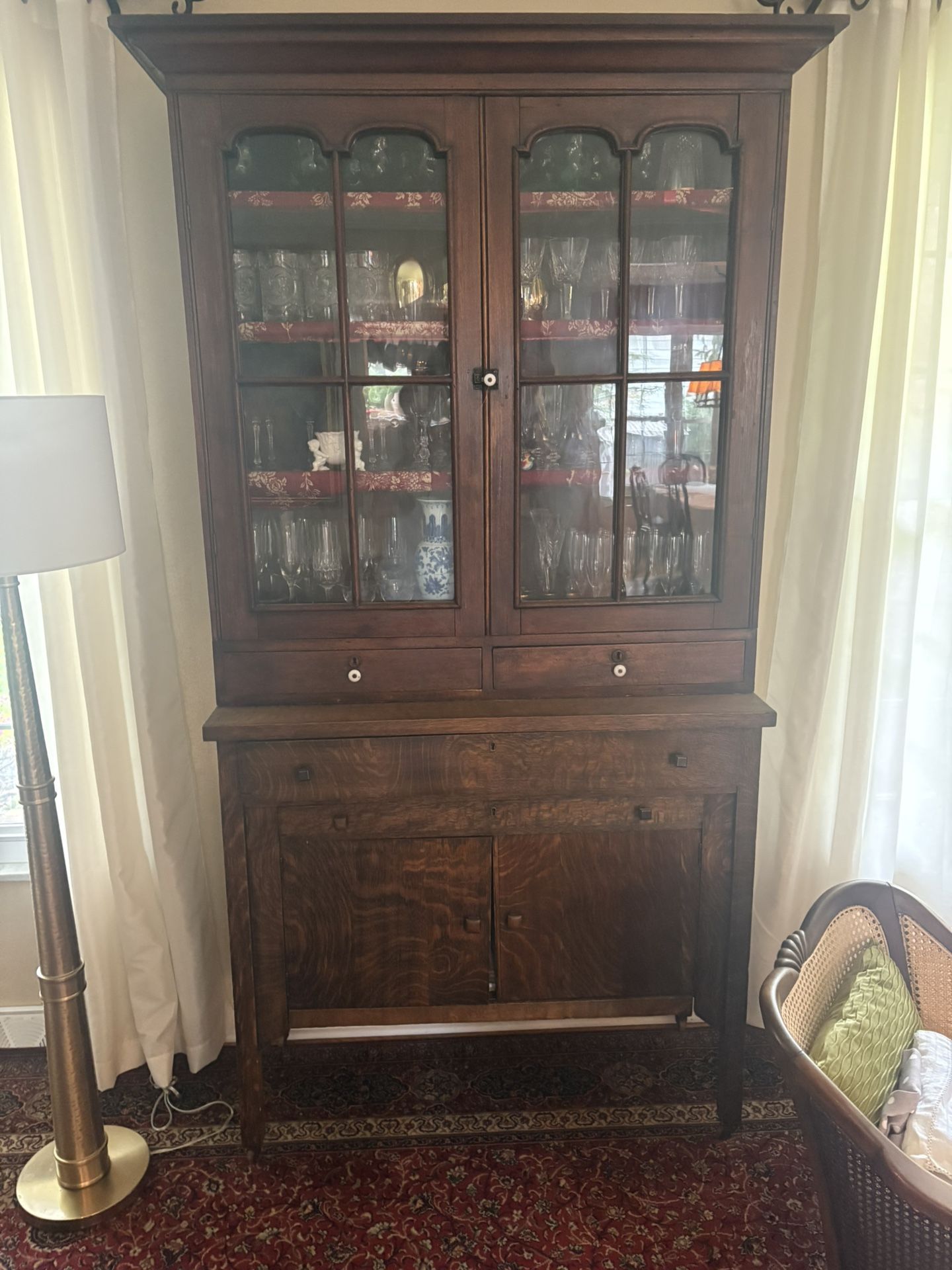 ANTIQUE SOLID WALNUT HUTCHCABINET