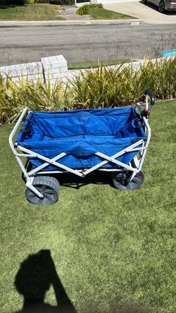 Fully foldable beach wagon