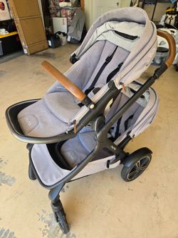 Nuna Demi Next stroller