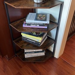 Corner Book Shelf