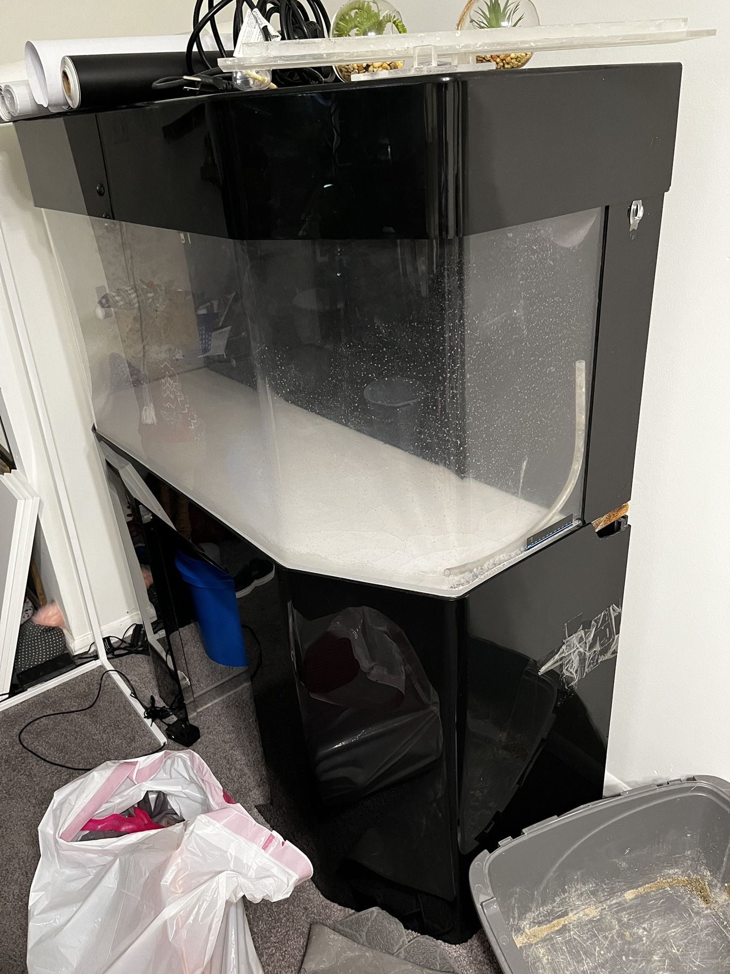 75 Gallon Fish Tank And Stand
