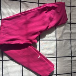 NIKE Women’s Leggings 