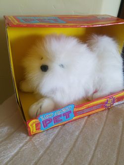 New Live Action Dog 7" X 11.5"