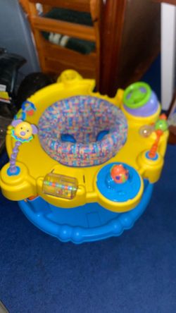 Baby activity center
