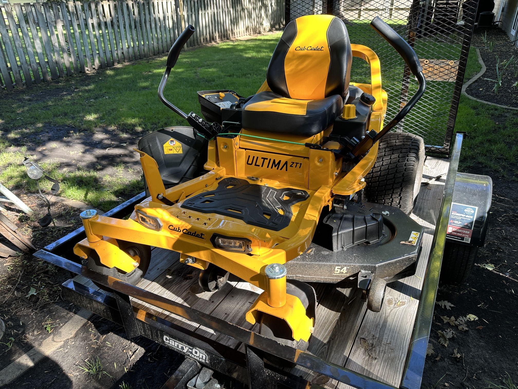 Cub Cadet Zero Turn + Trailer Combo