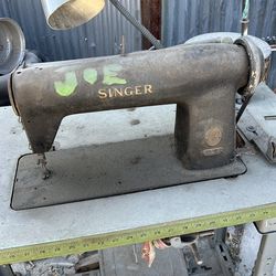 Singer sewing machine