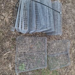 Floor Risers For Cages