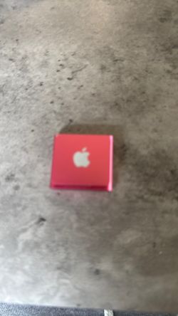 Pink iPod shuffle 4th gen
