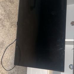 Insignia LED TV 40/42”?