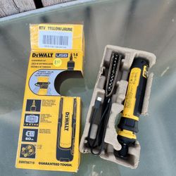 Dewalt USB Screwdriver Set / Like New