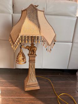 Table lamp
