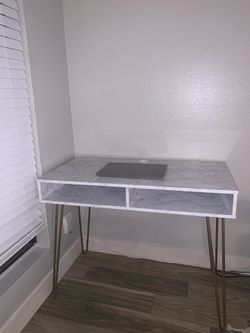 Marble Desk Hair pin legs