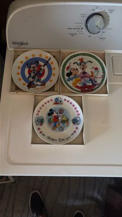 Vintage Walt Disney Plates