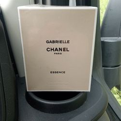 Gabrielle Chanel Paris 