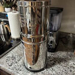 Travel Berkey Water Filter – Stainless Steel (18”) – NEW – $120 OBO