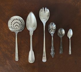 Lot of 6x Vintage Silver Plated Spoons 