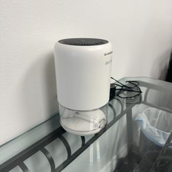 Dehumidifier 