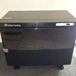 Salon Sundry Towel Warmer