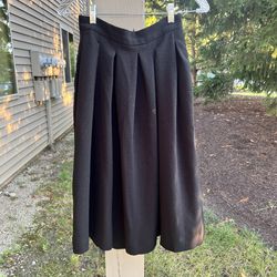 H&M Pleated Black Skirt 