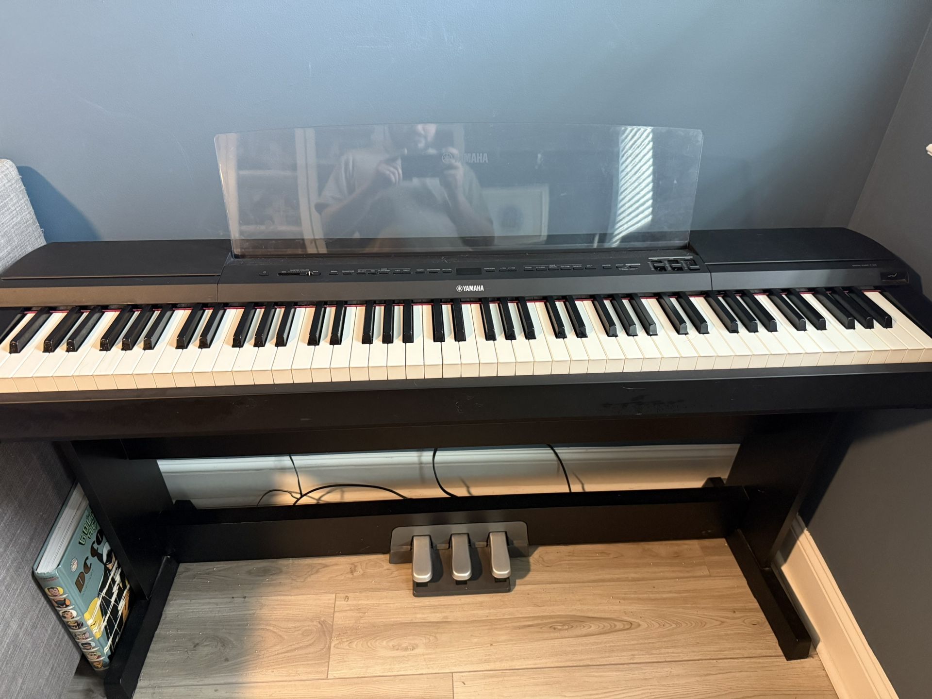 Yamaha P255