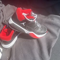 Nike/Jordans