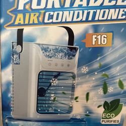 Cooling Fan with 3 Wind Speeds, Large Water Tank,