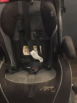 Alpha Omega Elite Car seat