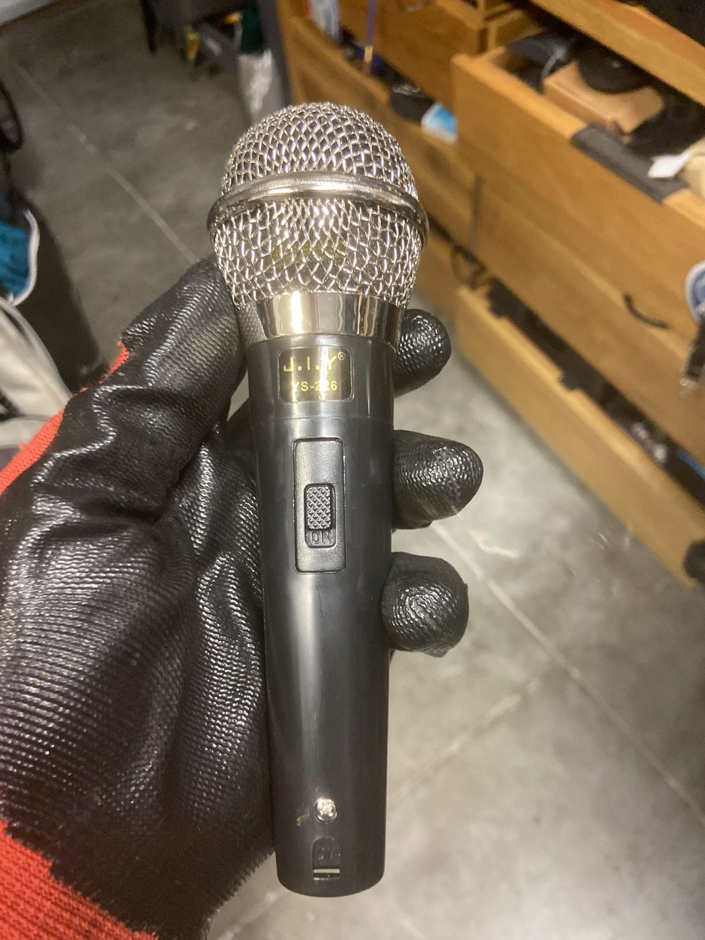 J.I.Y Microphone