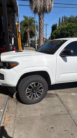 2018 Toyota Tacoma