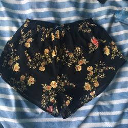 Flower print shorts
