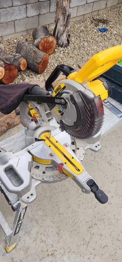 Dewalt miter saw 7 .5