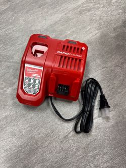 Milwaukee M12/M18 Rapid Charger brand new Nuevo