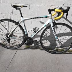 White Road Bike 