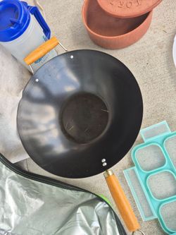 Wok pan