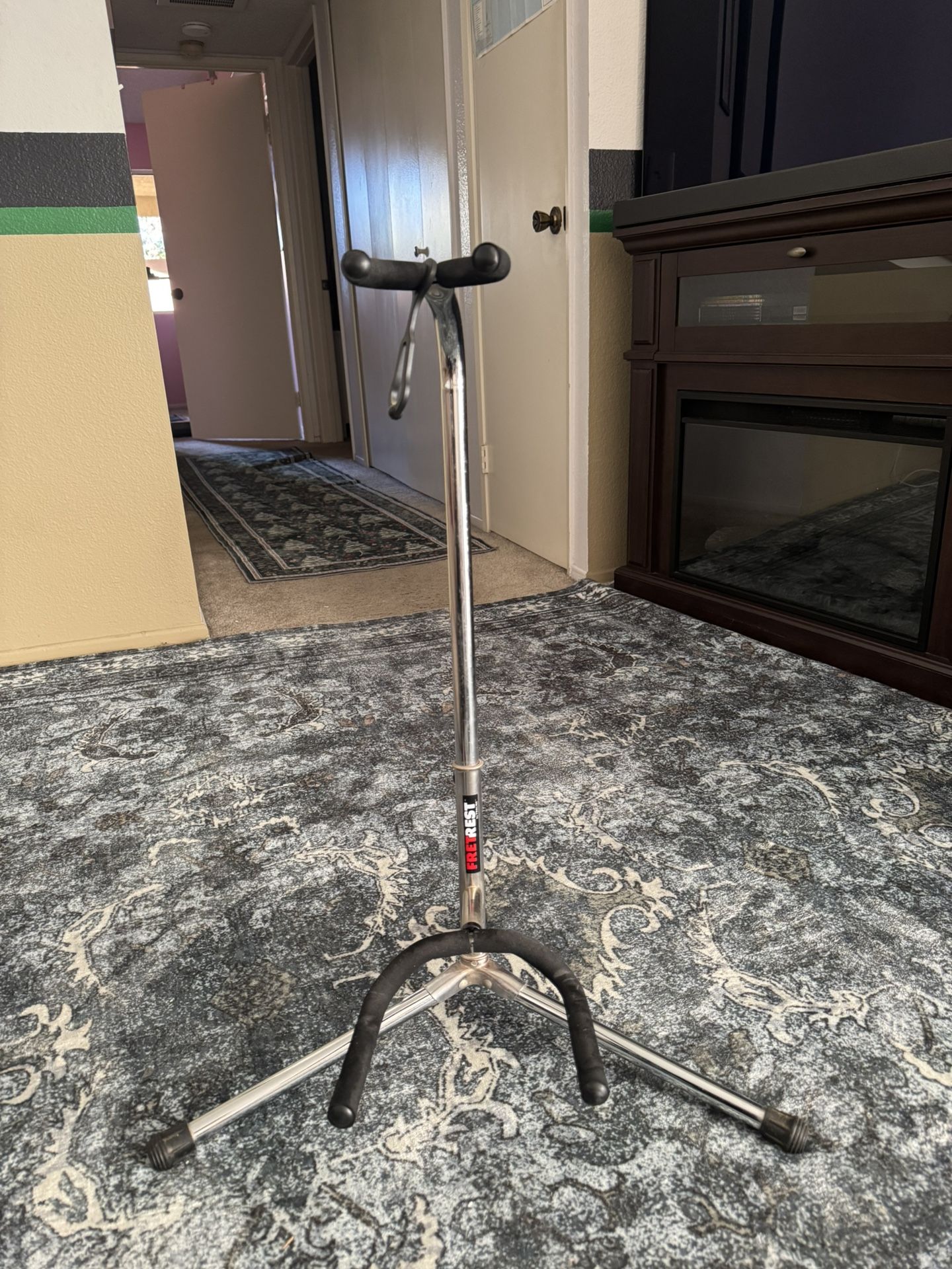 Guitar Stand