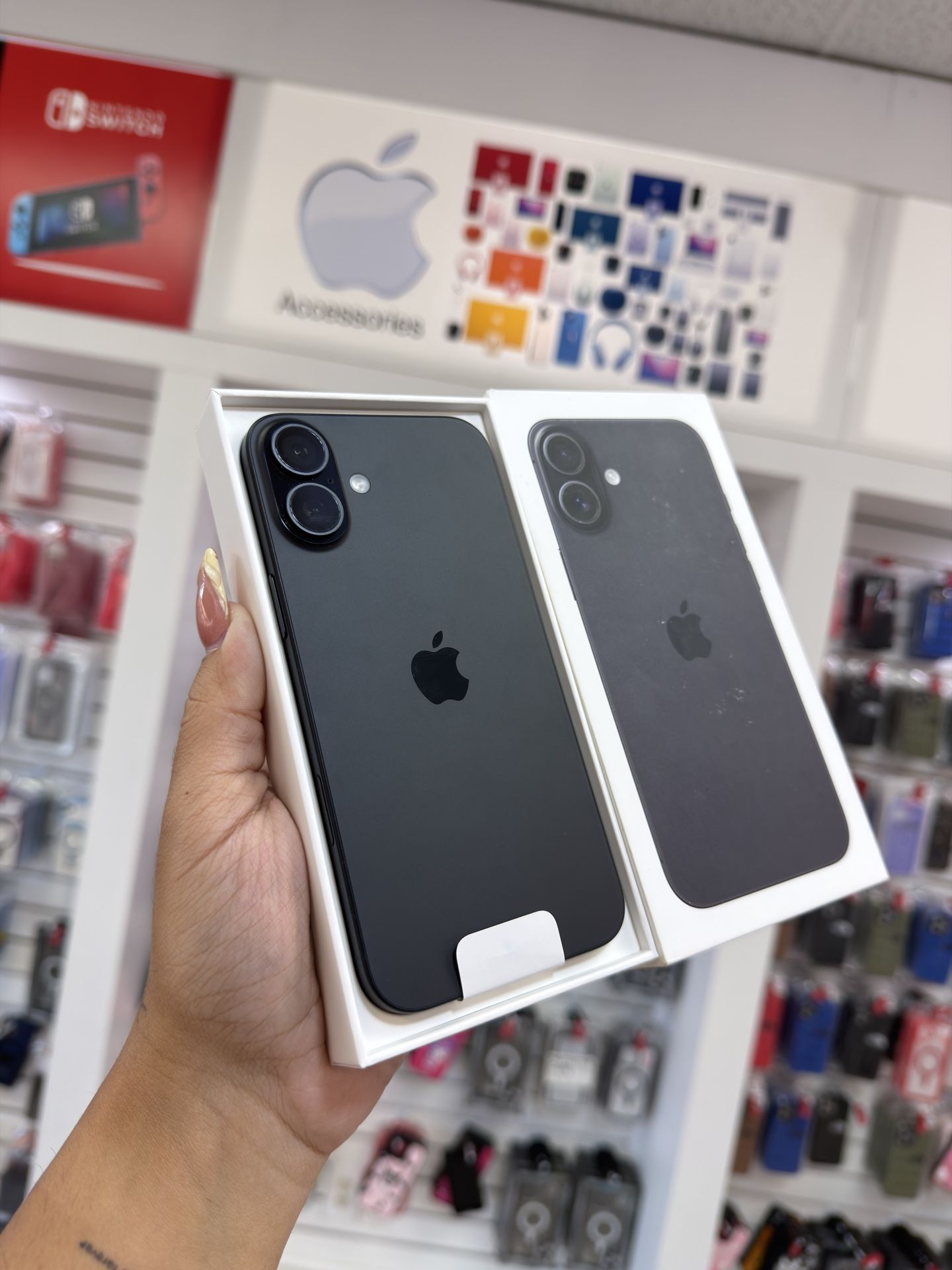 iPhone 16 Plus Unlocked