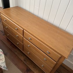 Ethan Allen  Six-Drawer Double Dresser