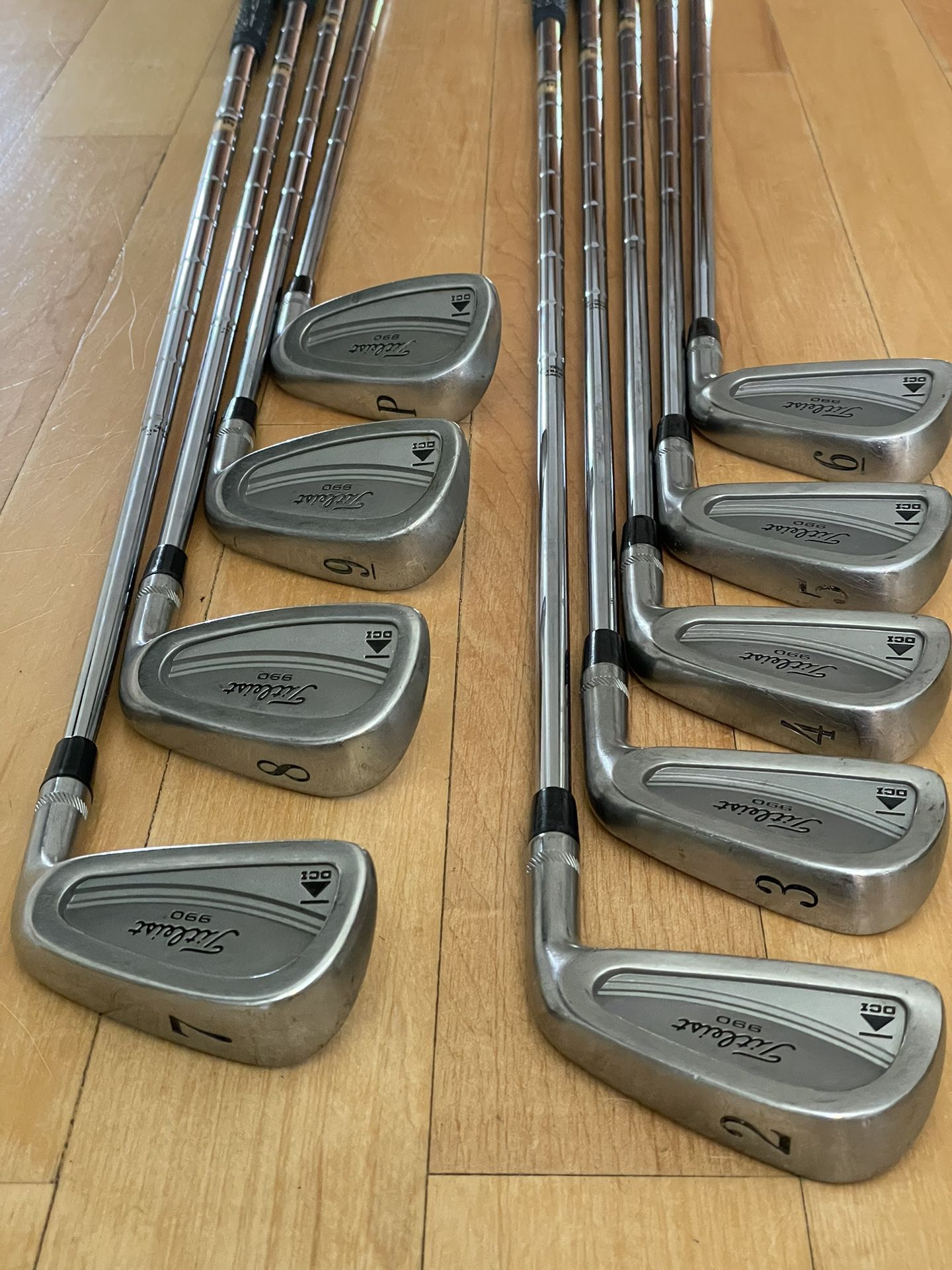 TITLEIST 990 DCI IRONS 2-PW