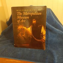 Masterpieces of The Metropolitan Museum Of Art, Paperback, 320 Pages Copyright 1993
