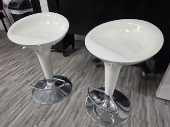 White stools