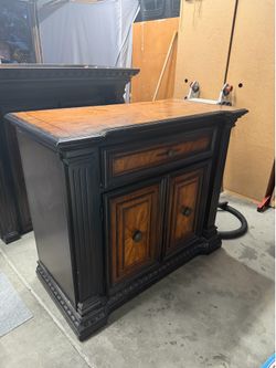 Fairmont Designs Grand Estates Armoire