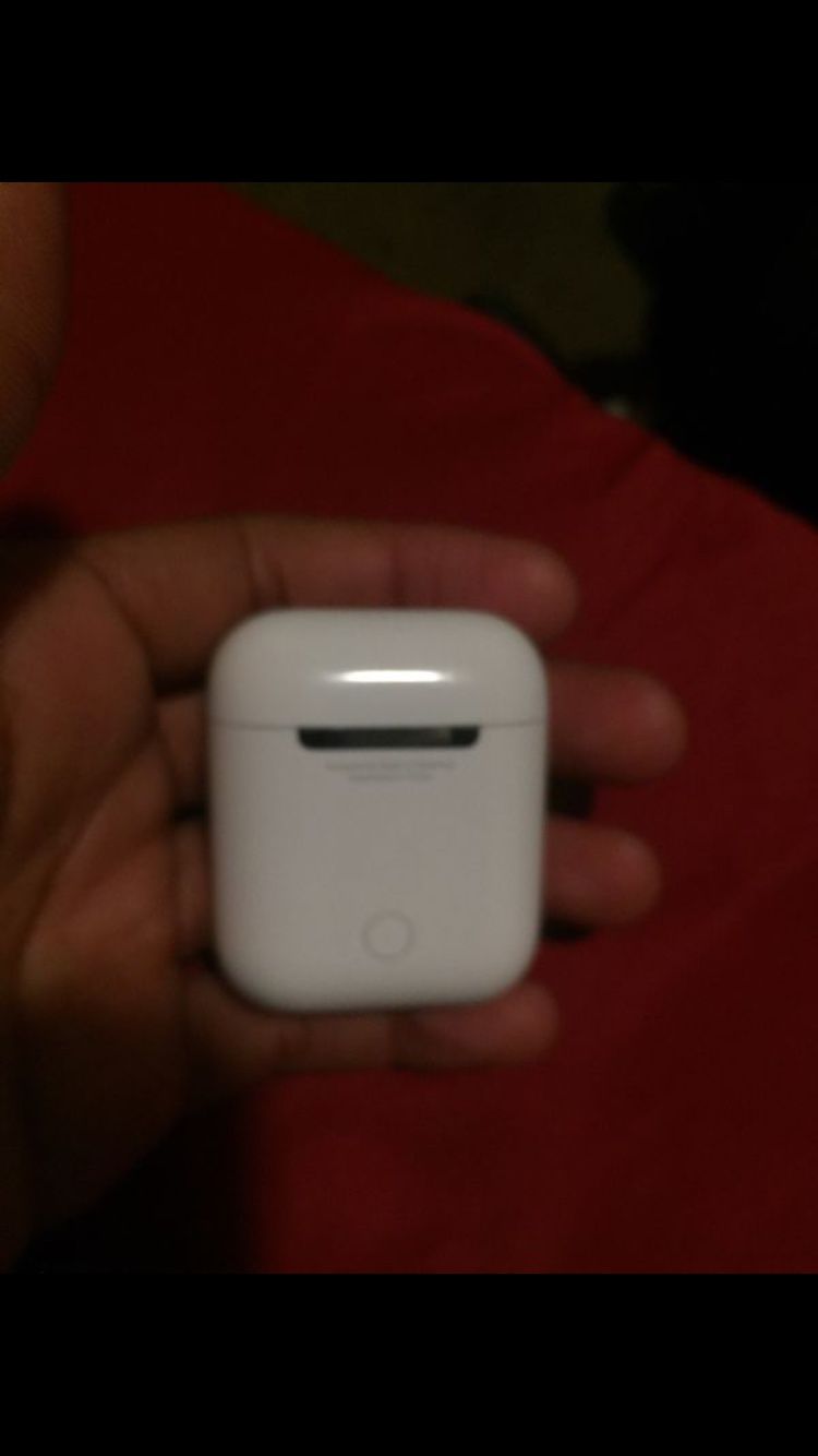 Airpods Only The Right Pod Need Gone