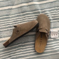 Slippers
