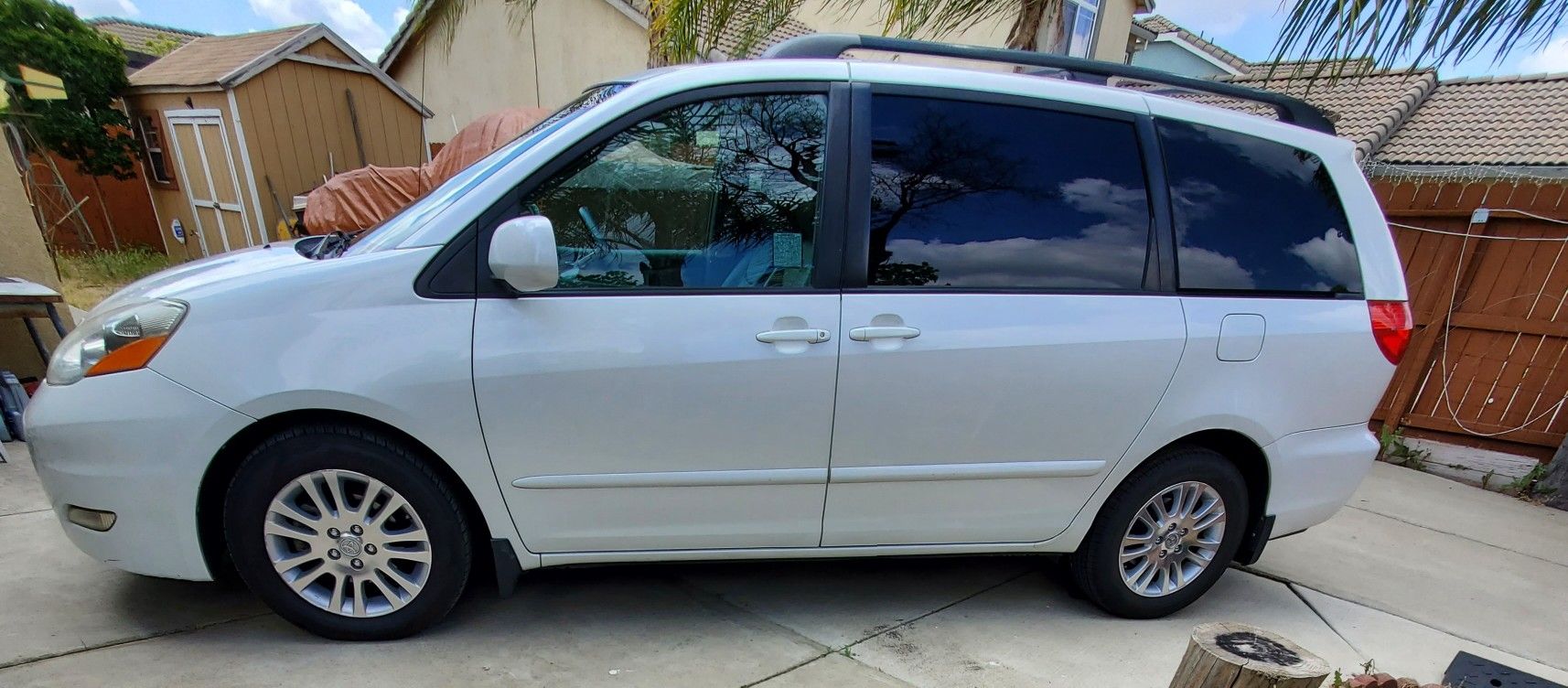 2009 Toyota Sienna